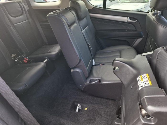 2015 Isuzu MU-X LS-T