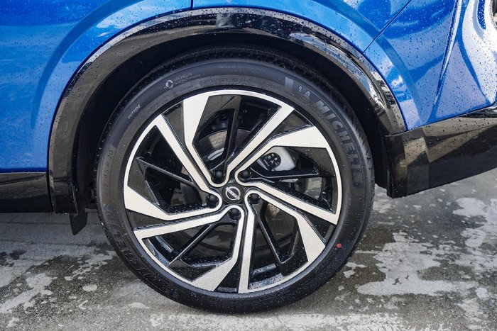 2025 Nissan QASHQAI Ti-L