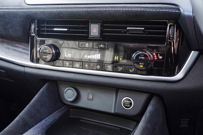 2025 Nissan QASHQAI Ti-L