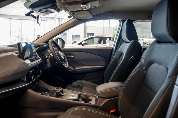 2025 Nissan QASHQAI ST