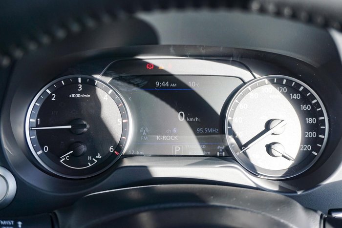 2025 Nissan Navara ST-X
