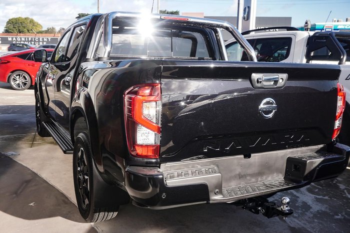 2025 Nissan Navara ST-X