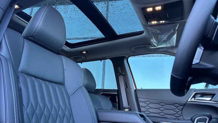 2025 Mitsubishi Outlander Exceed