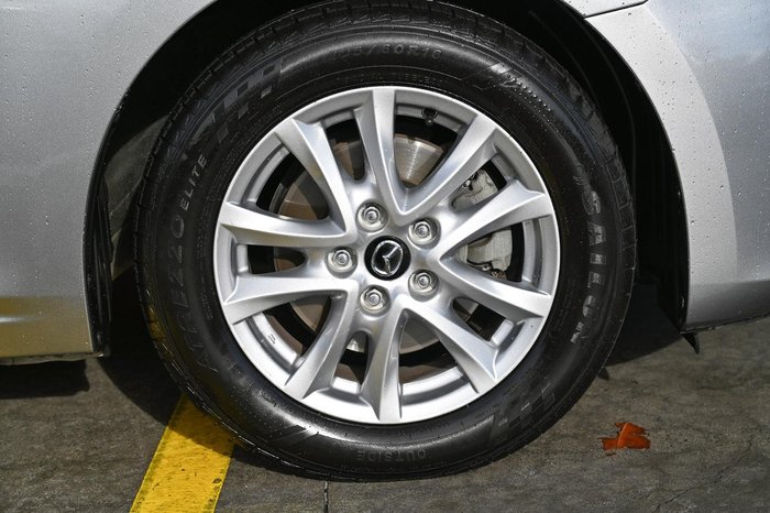 2015 Mazda 3 Neo