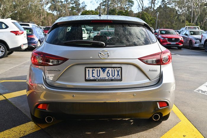 2015 Mazda 3 Neo