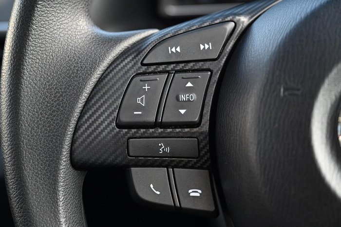 2015 Mazda 3 Neo