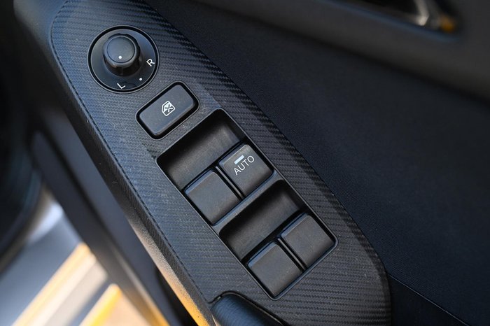 2015 Mazda 3 Neo