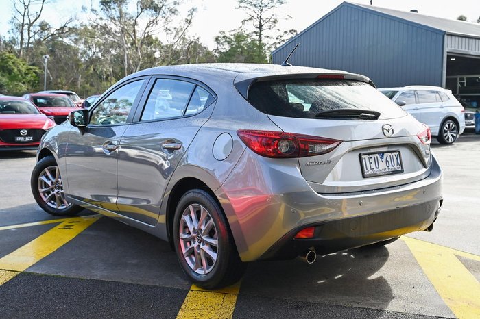 2015 Mazda 3 Neo