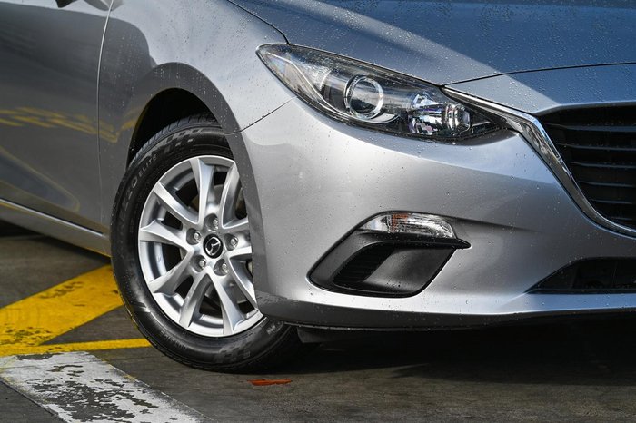 2015 Mazda 3 Neo