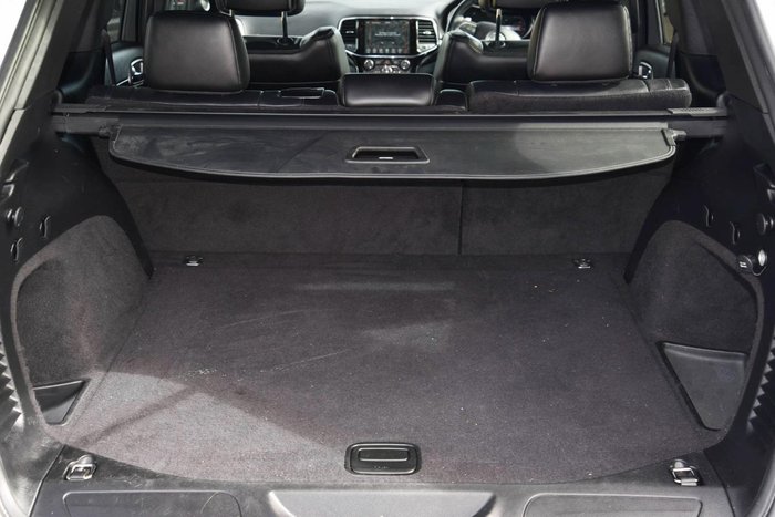 2019 Jeep Grand Cherokee Night Eagle