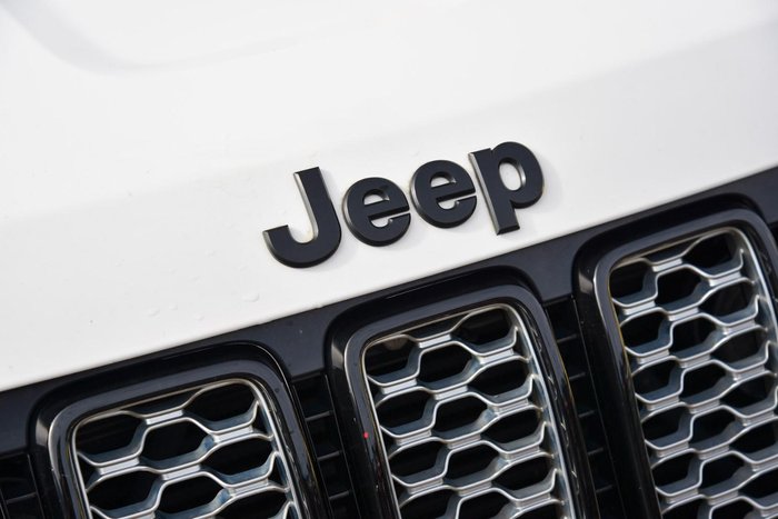 2019 Jeep Grand Cherokee Night Eagle