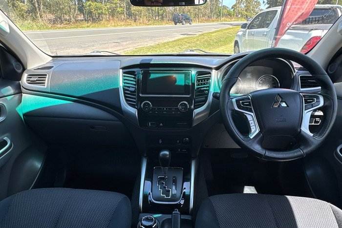 2017 Mitsubishi Triton GLS