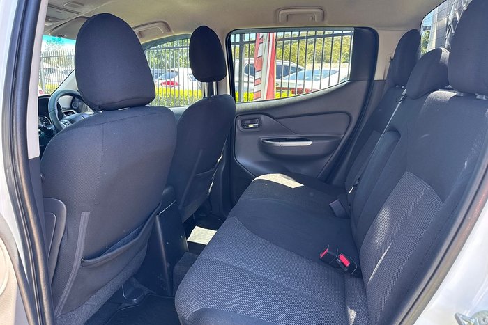 2017 Mitsubishi Triton GLS