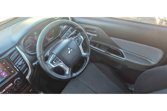 2017 Mitsubishi Triton GLS