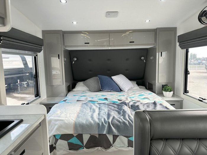 2023 JB Caravans Scorpion Sting Air 21'6