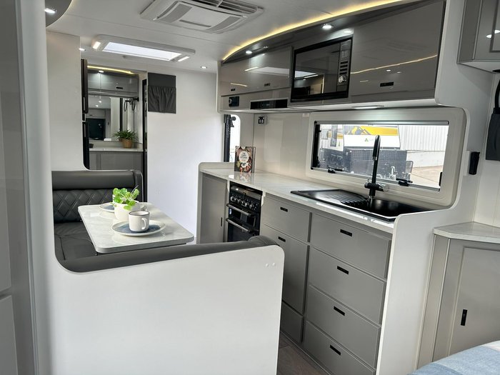 2023 JB Caravans Scorpion Sting Air 21'6