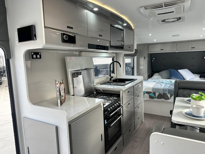 2023 JB Caravans Scorpion Sting Air 21'6