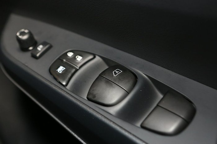 2025 Nissan Navara PRO-4X