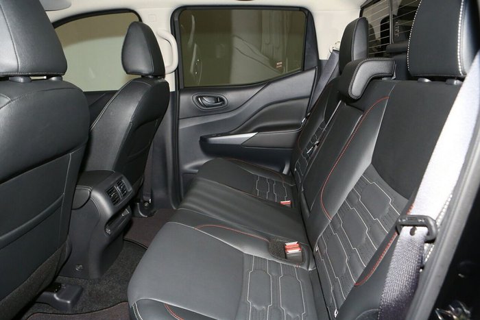 2025 Nissan Navara PRO-4X