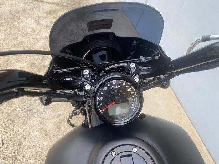 2023 Indian SCOUT ROGUE Black