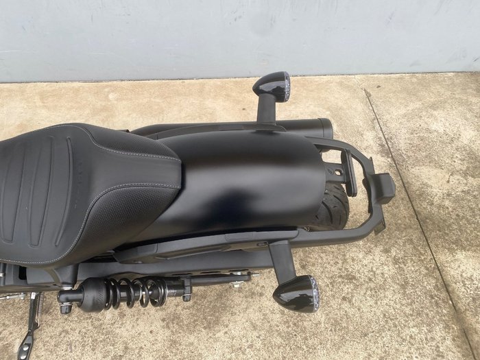 2023 Indian SCOUT ROGUE Black