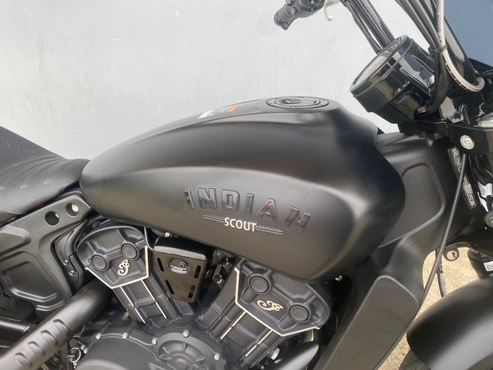 2023 Indian SCOUT ROGUE Black