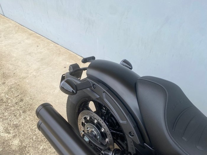 2023 Indian SCOUT ROGUE Black