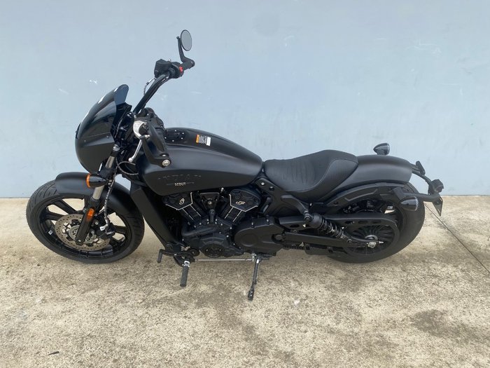 2023 Indian SCOUT ROGUE Black