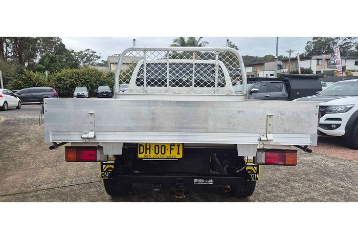 2019 Toyota Hilux SR