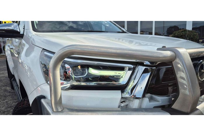 2022 Toyota Hilux SR5