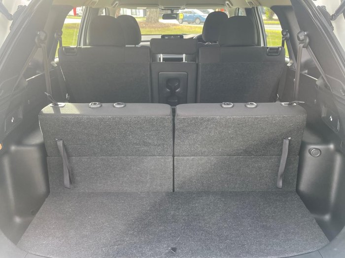 2023 Mitsubishi Outlander ES