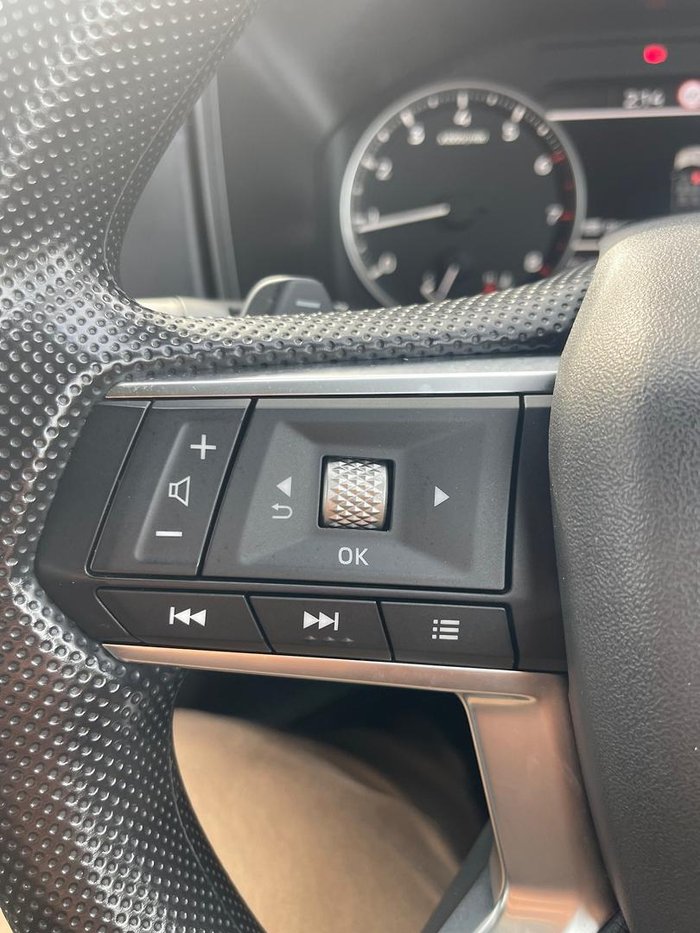 2023 Mitsubishi Outlander ES