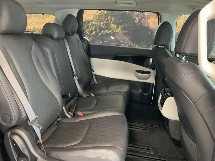 2023 Kia Carnival Special Edition