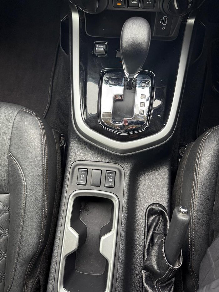 2021 Nissan Navara ST-X
