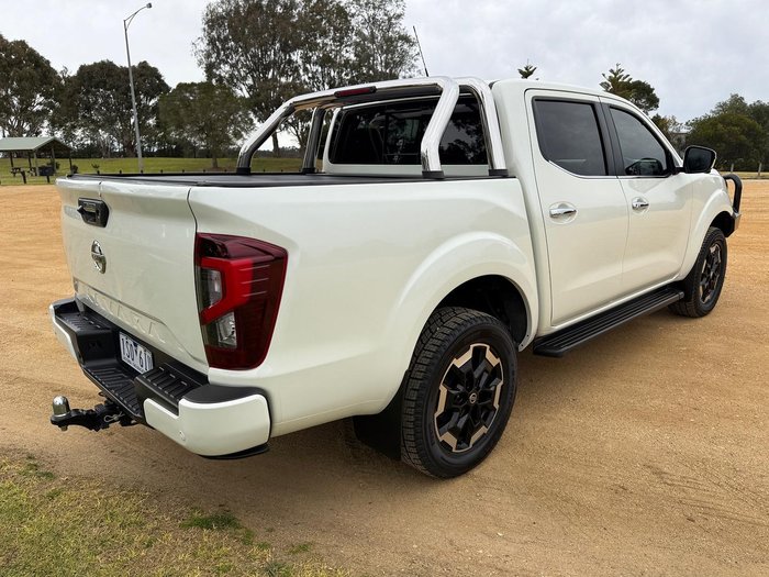 2021 Nissan Navara ST-X