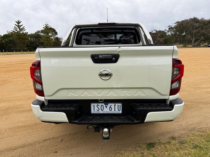 2021 Nissan Navara ST-X