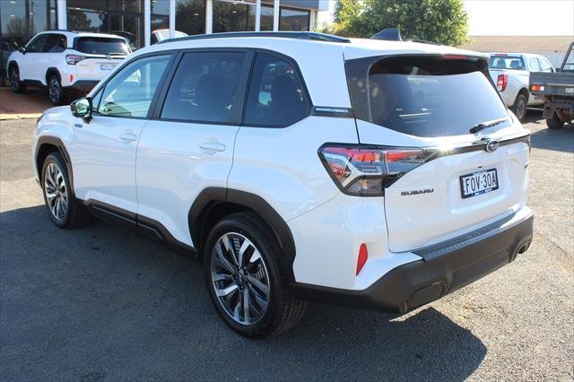 2025 SUBARU FORESTER TOURING