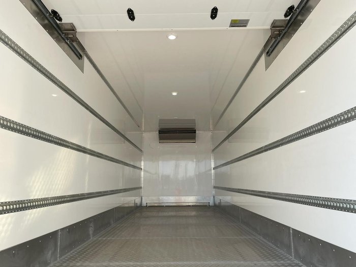 2025 Fuso Shogun FU74 360 White