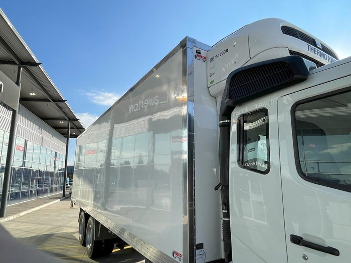 2025 Fuso Shogun FU74 360 White