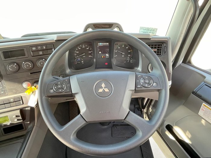 2025 Fuso Shogun FU74 360 White