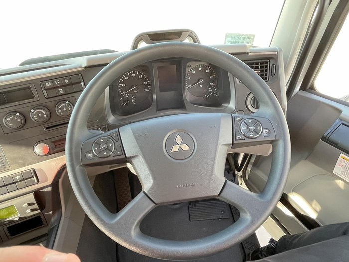 2025 Fuso Shogun FU74 360 White