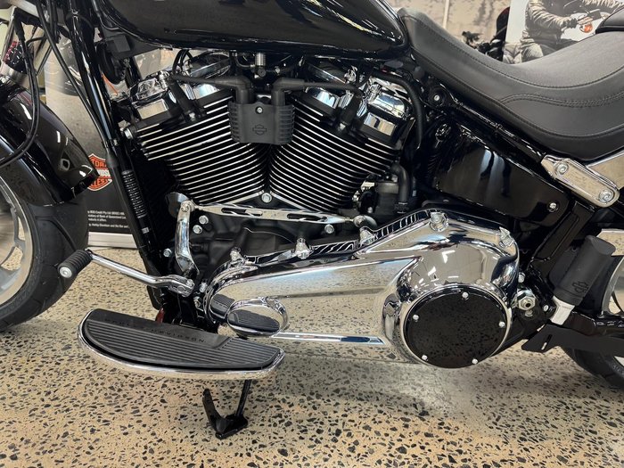 2025 Harley-Davidson Fat Boy 117 (FLFB) Softail Black