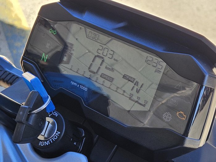 2025 BMW G 310 R