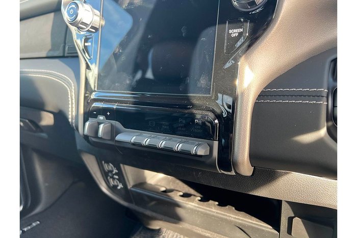 2024 RAM 2500 Laramie Rambox