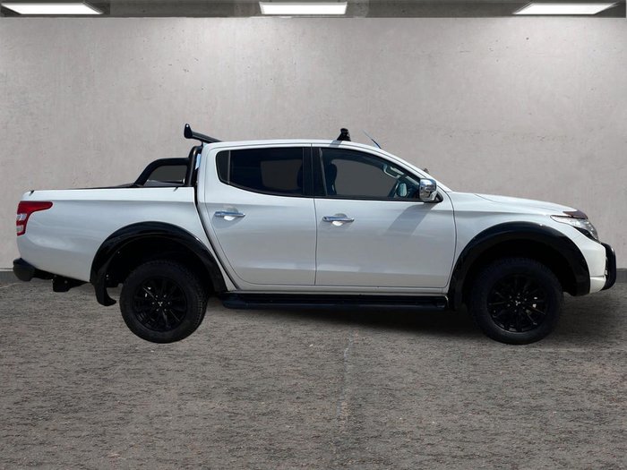 2017 Mitsubishi Triton