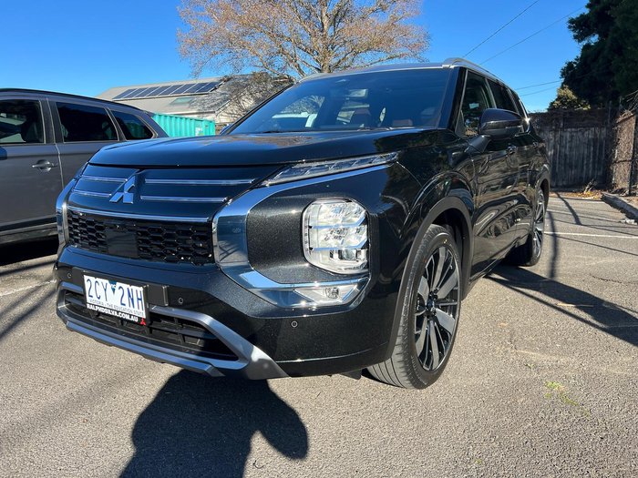 2025 Mitsubishi Outlander Exceed Tourer
