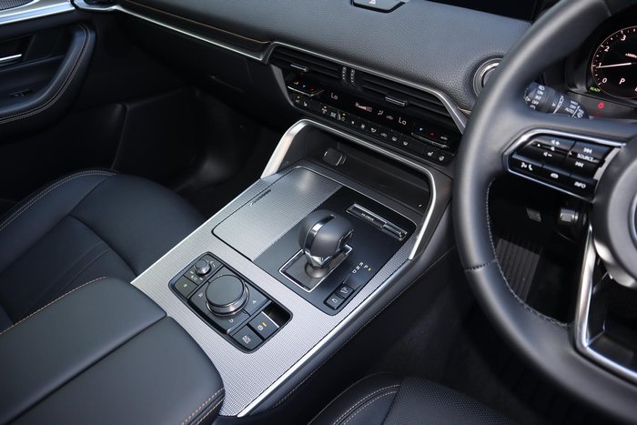 2025 Mazda CX-80 G40e GT