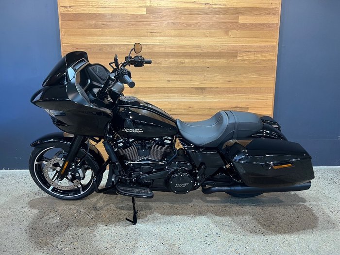 2025 Harley-davidson 2025 Harley-davidson 1900CC FLTRX ROAD GLIDE (117) TOURER BLACK
