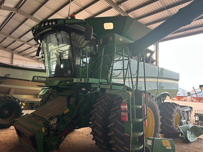 2020 John Deere S780 Green