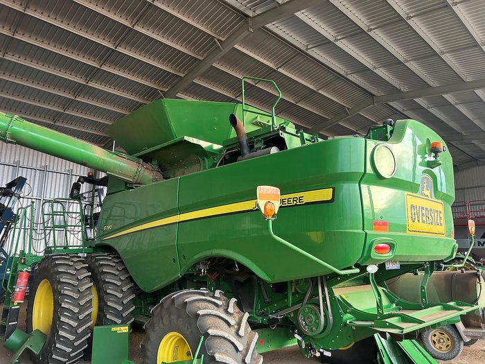 2020 John Deere S780 Green
